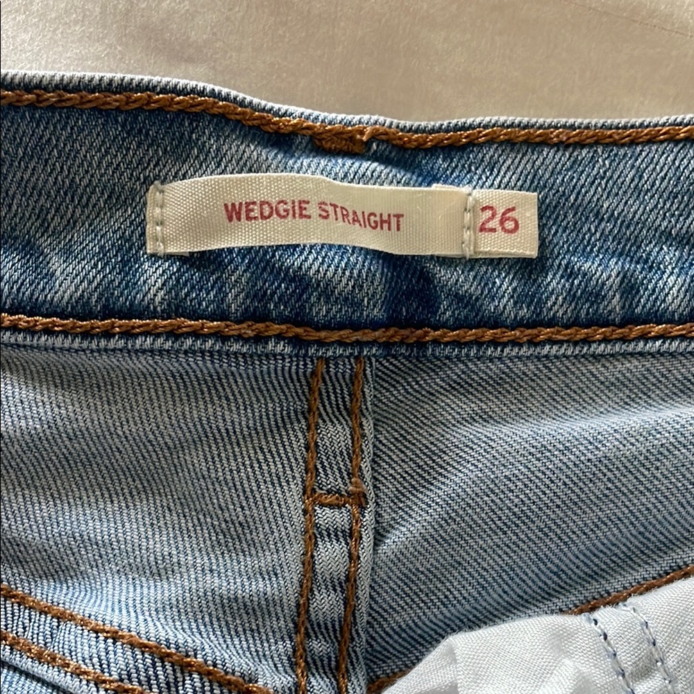 Levi's Women's Wedgie Straight Jeans - Light Blue worn a few times